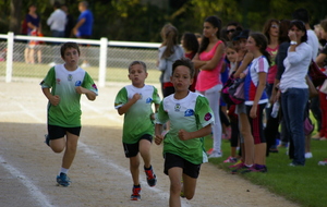 Le final du 1000 m pour nos jeunes athlètes